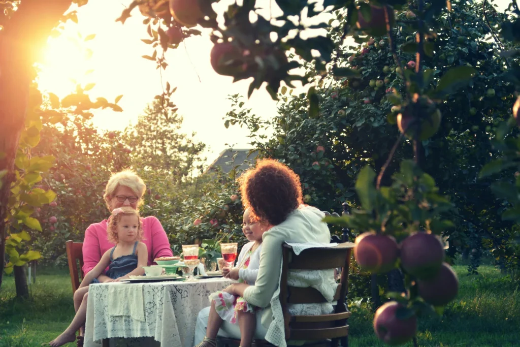 Goûter en famille au jardin